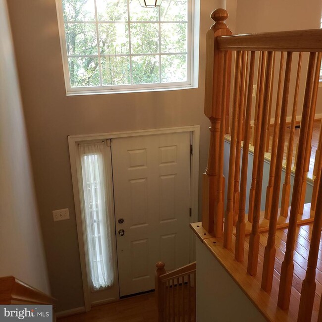 Photo - 150 Fieldstone Ct Townhome