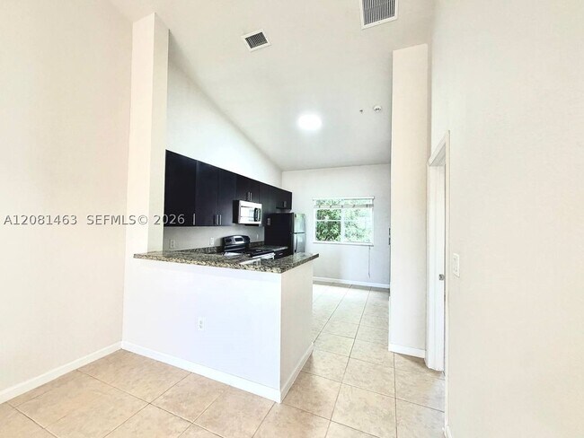 3431 W 80th St Unit 207