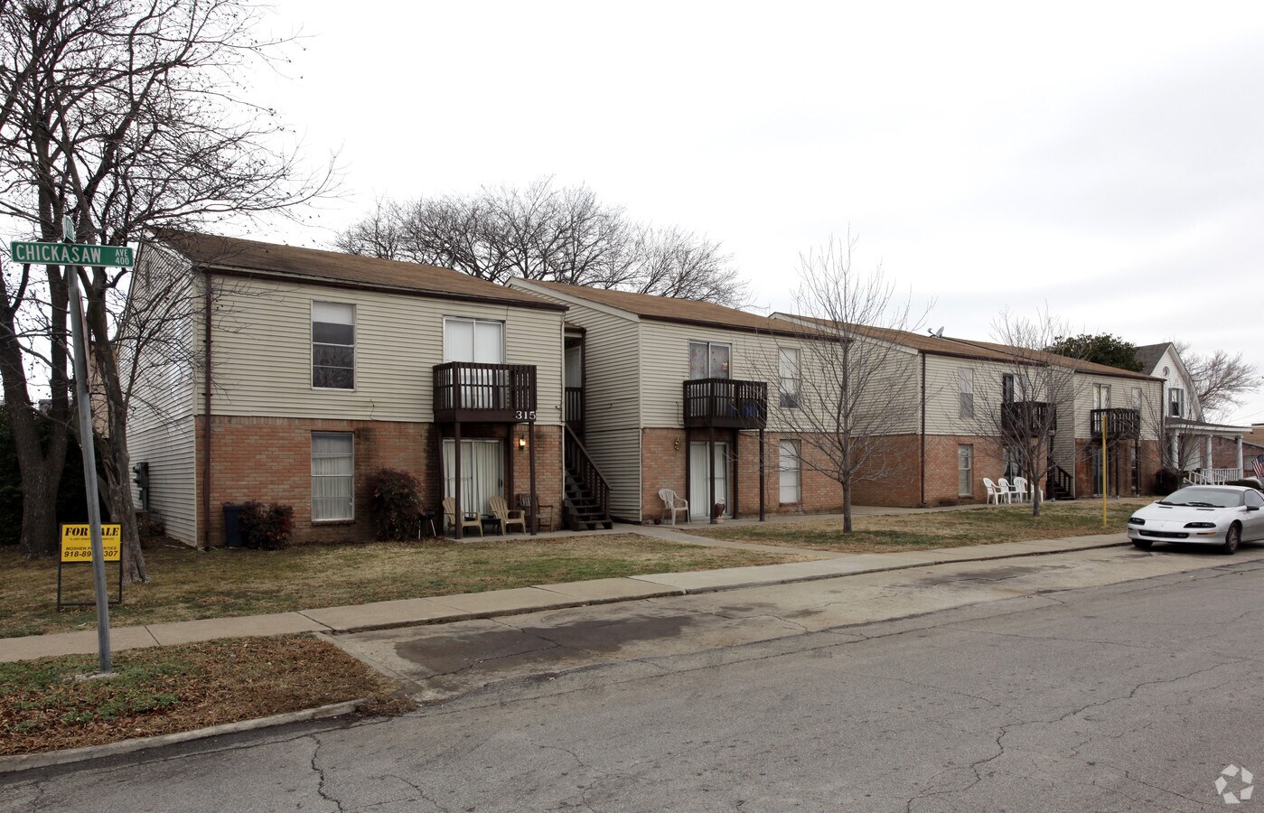 Pierce Place - Pierce Place Apartments