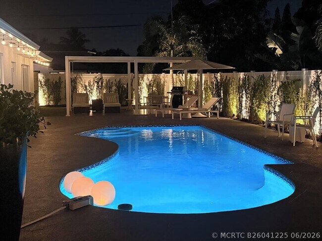 Photo - 541 Ibis Dr