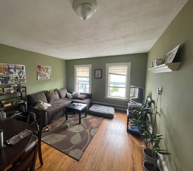 Building Photo - 94 Boston Ave Unit 3 Rental