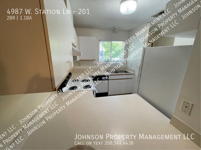 4987 W Station Ln Unit 201