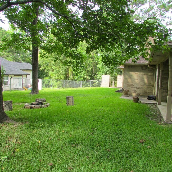 Photo - 2232 Azalea Cir