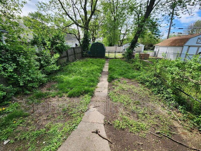 Photo - 2015 Washington Ave