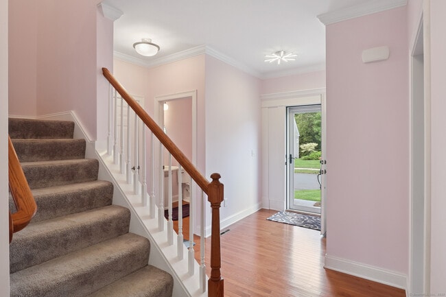 Photo - 12 Prospect Ridge