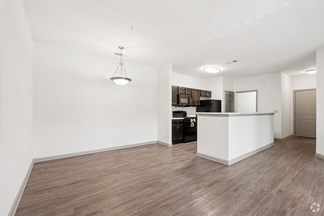 3BR, 2BA - 1,202SF - Dining Room