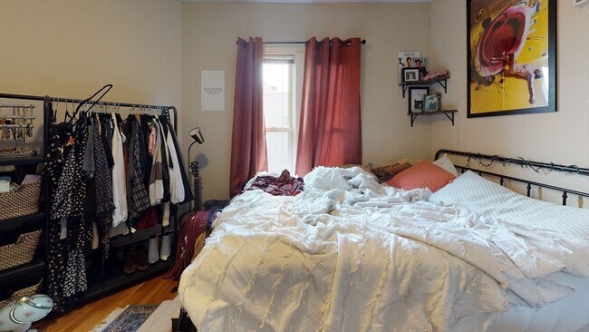 Photo - 27 Falcon St Unit 3