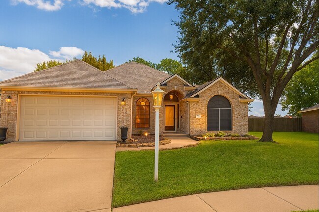 Photo - 10706 White Oak Park Ct