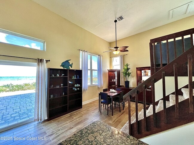 Photo - 799 Shell St