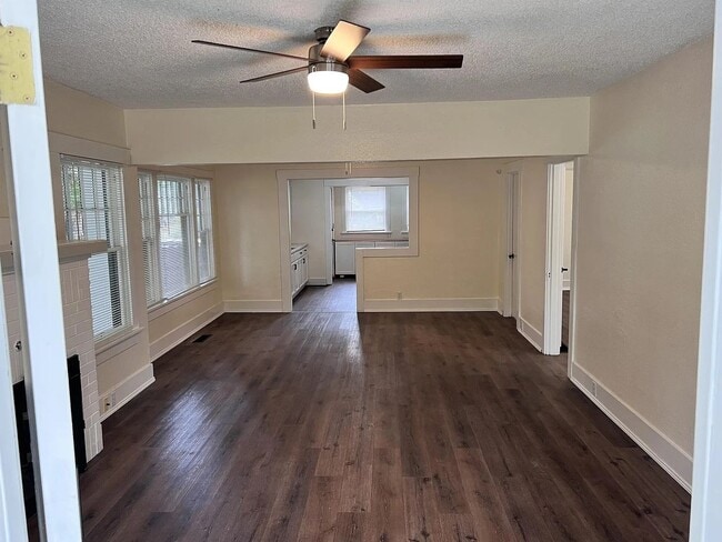 Photo - Beautifully Imperfect Character Craftsman Home! Eastside Olympia Home