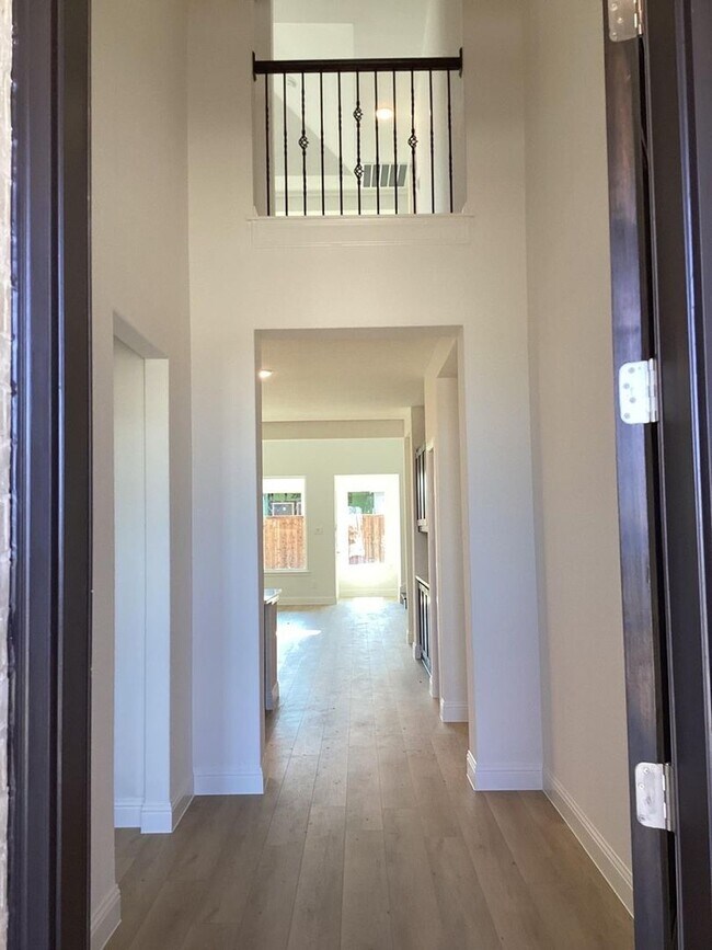 Photo - 1720 Sangallo Ln