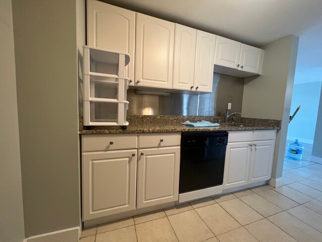 Photo - 15 North Beacon St