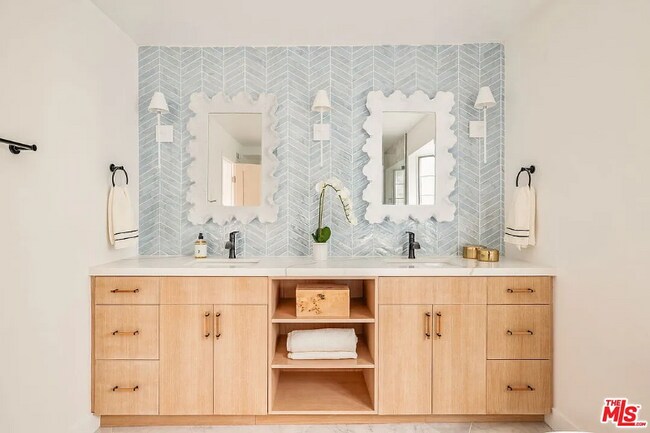 Photo - 17481 Tramonto Dr