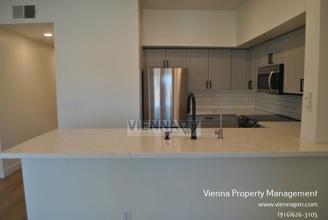 Photo - 102 Beachcomber Dr E Unit 102