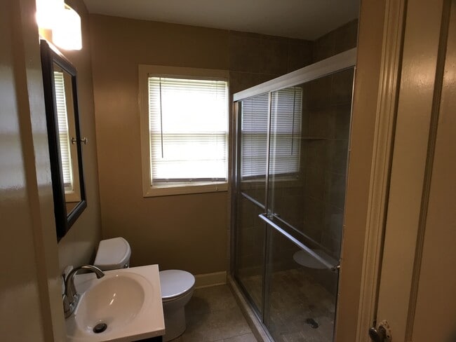 Photo - 124 Orange St