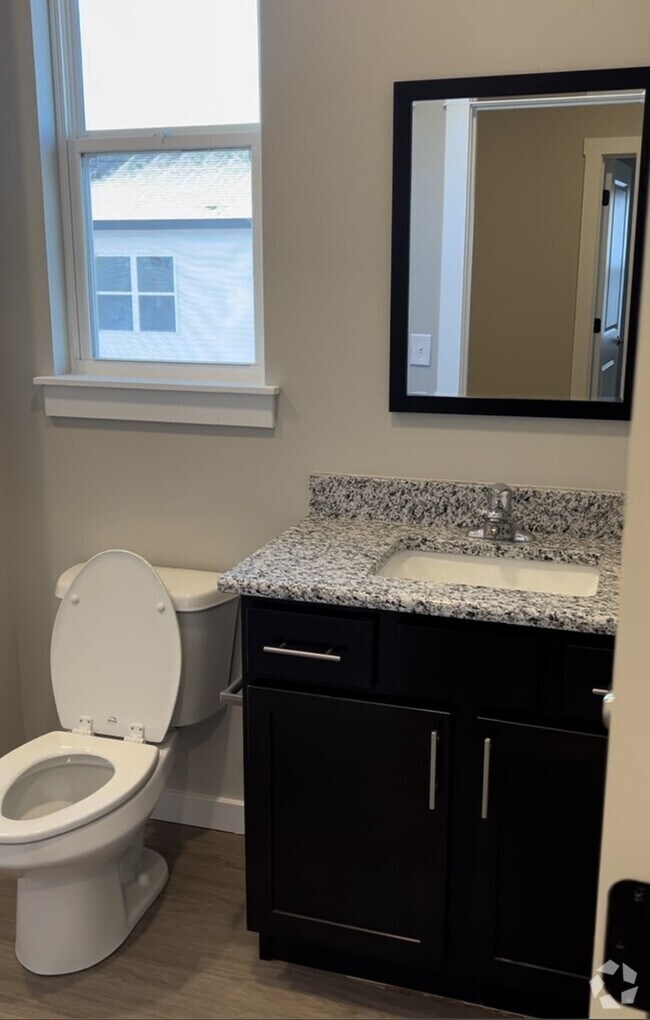 Building Photo - 419 C Rental