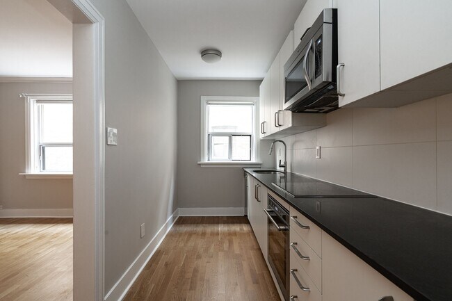 143 Arlington Ave Unit 19