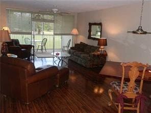 3351 S Palm Aire Dr Unidad 208