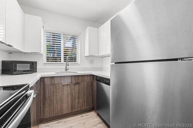 45 NE 24th St Unit C