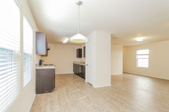 Building Photo - 13823 Forest Springs Ln