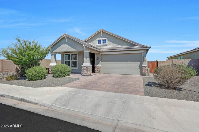 Photo - 2306 E Branham Ln