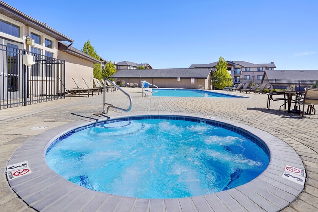 Ruby Vista Apartments