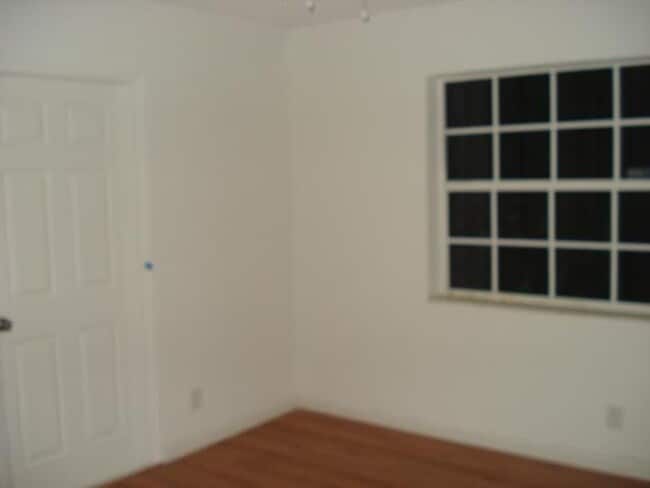 Photo - 1880 NW 8th St