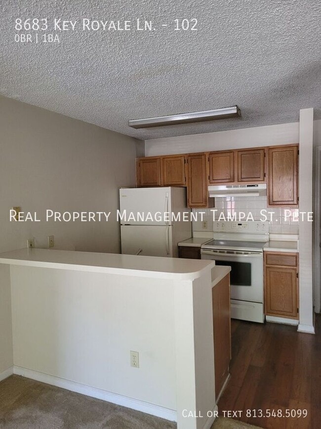 Photo - 8683 Key Royale Ln