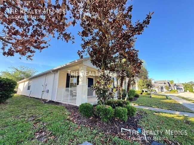 Photo - 4986 Thames St W