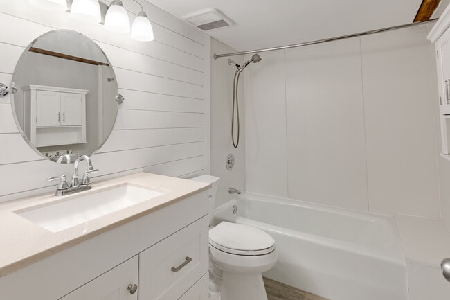 Photo - 122 Redrock Dr Unit 101