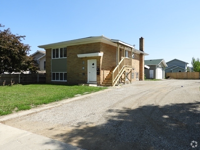 Building Photo - 1601 11th St Rental