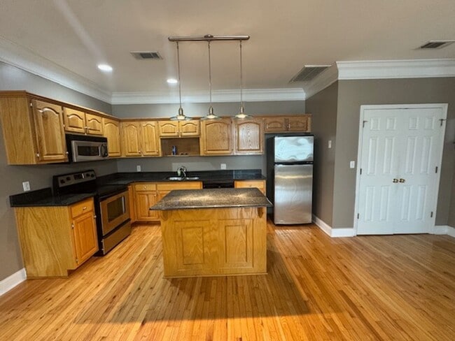 Photo - 309 Morgan St Unit C