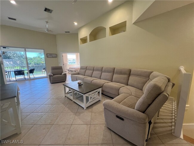 Photo - 6809 Ascot Dr Unidad 201