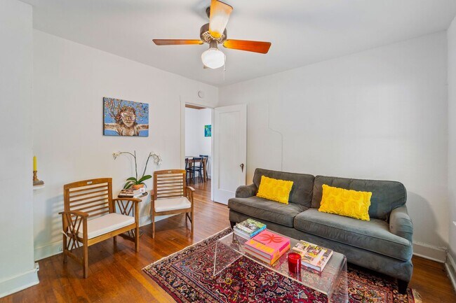 Photo - F09(D-F) Unit D