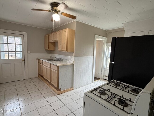 Photo - 102 Main Ave Unidad 1st floor