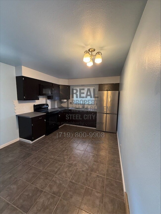 Photo - 511 W Evans Ave