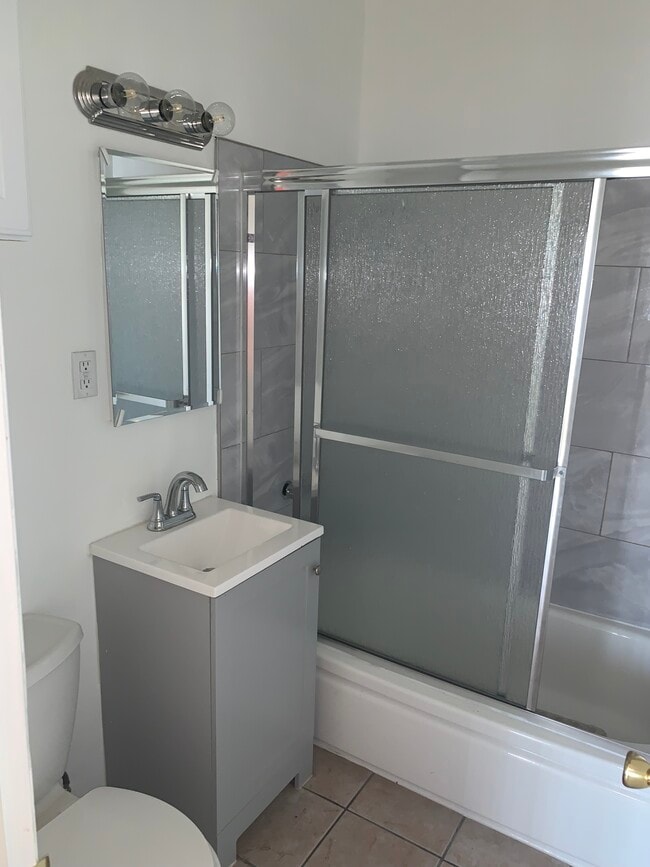 Photo - 712 Figueroa Pl