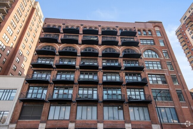 Building Photo - 1503 S State St Unit 807 Rental