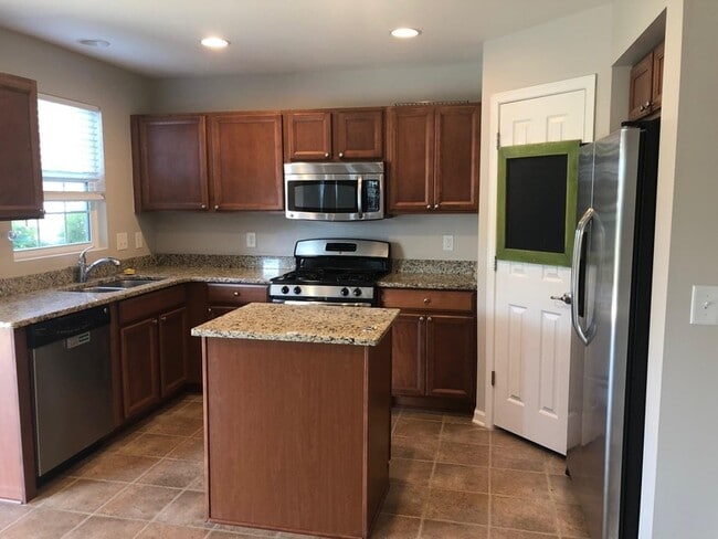 Photo - 1233 Scarcroft Ln