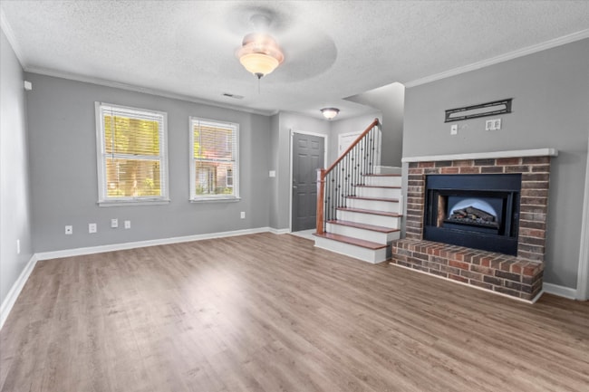 Photo - 11523 Jade Ln SE