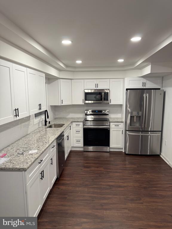 Photo - 73 Garland Ln