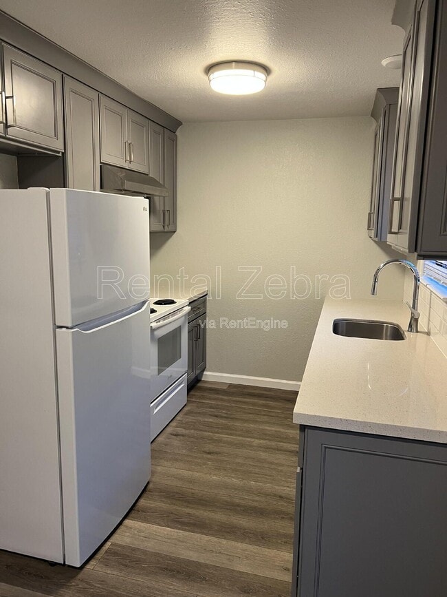 Photo - 141 Agua Caliente Rd W Unit D