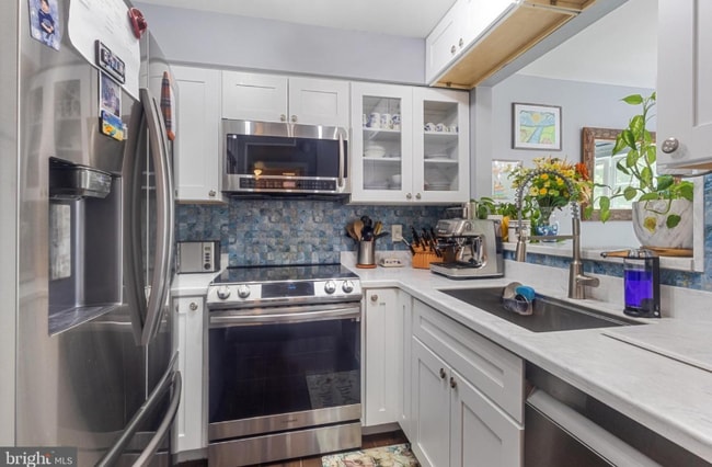 Photo - 10230 Faire Commons Ct