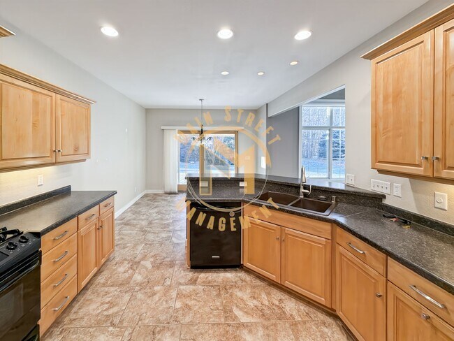 Photo - Executive Duplex: 3 Bed 3.5 Bath w/ 2 Stall Heated Garage