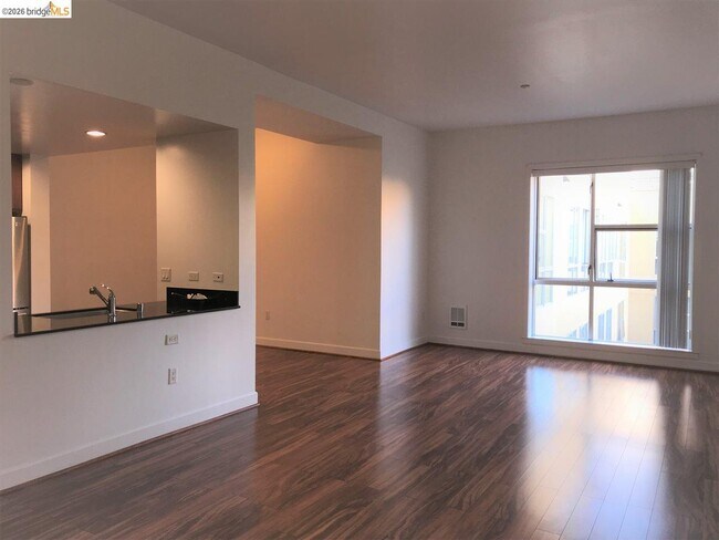 Photo - 585 9th St Unit 626