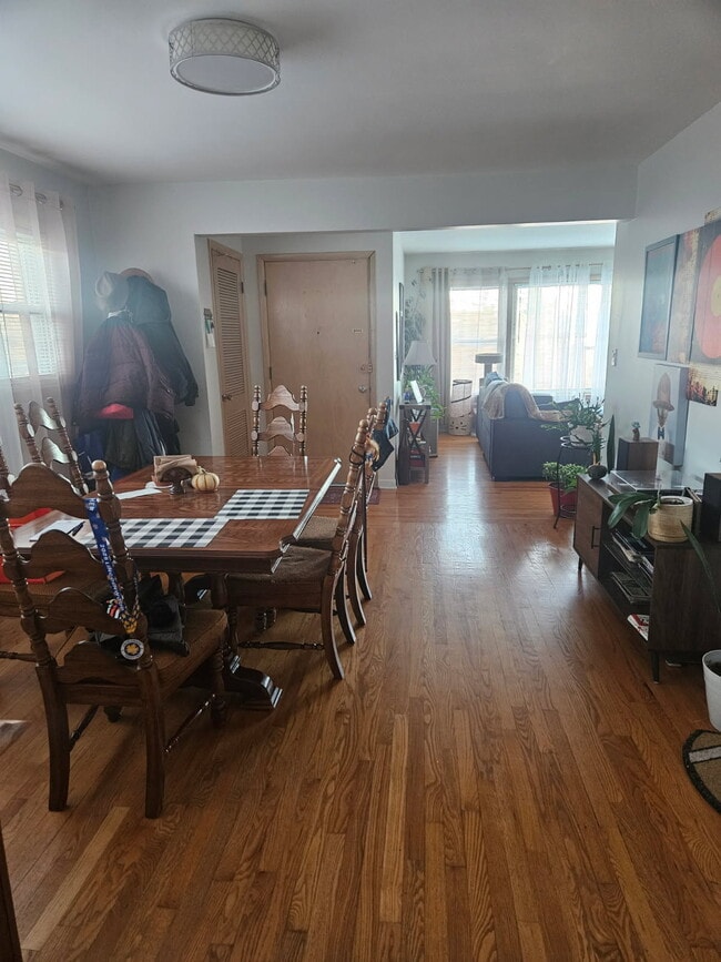 Photo - 3311 W Pratt Ave Unit 2