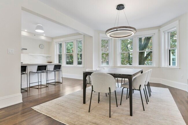 Photo - 70 Marshal St Unidad A-3