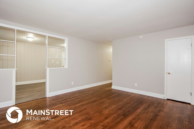 Photo - 4423 Brooktree Dr