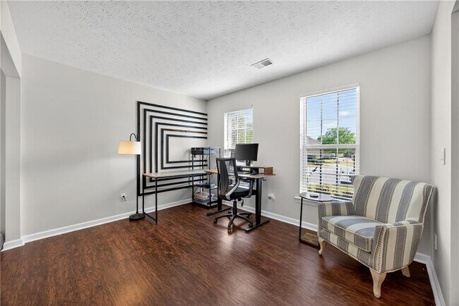 Photo - 9899 Vista Cir