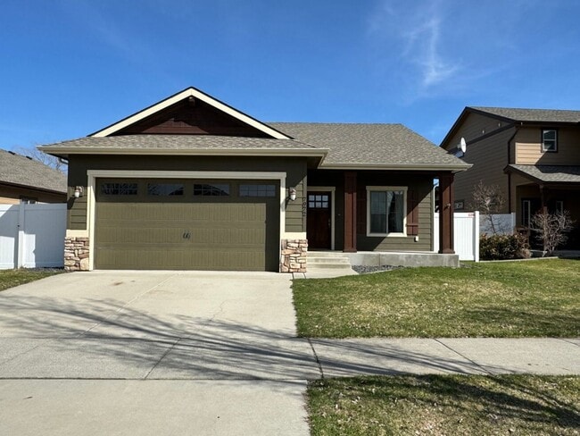 Building Photo - Beautiful home in the Landings at Waterford